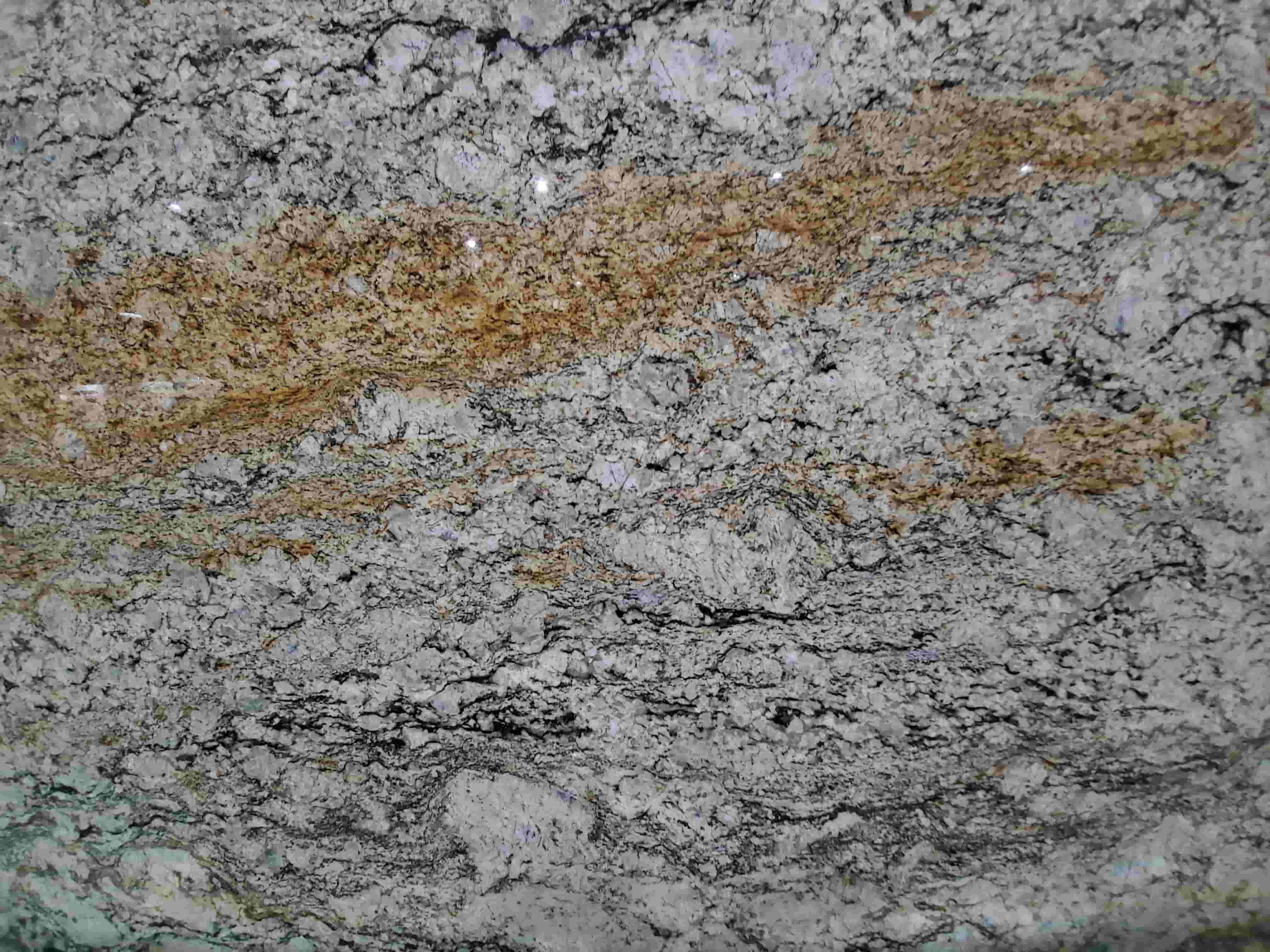 Đá granite Amani Gold (4)