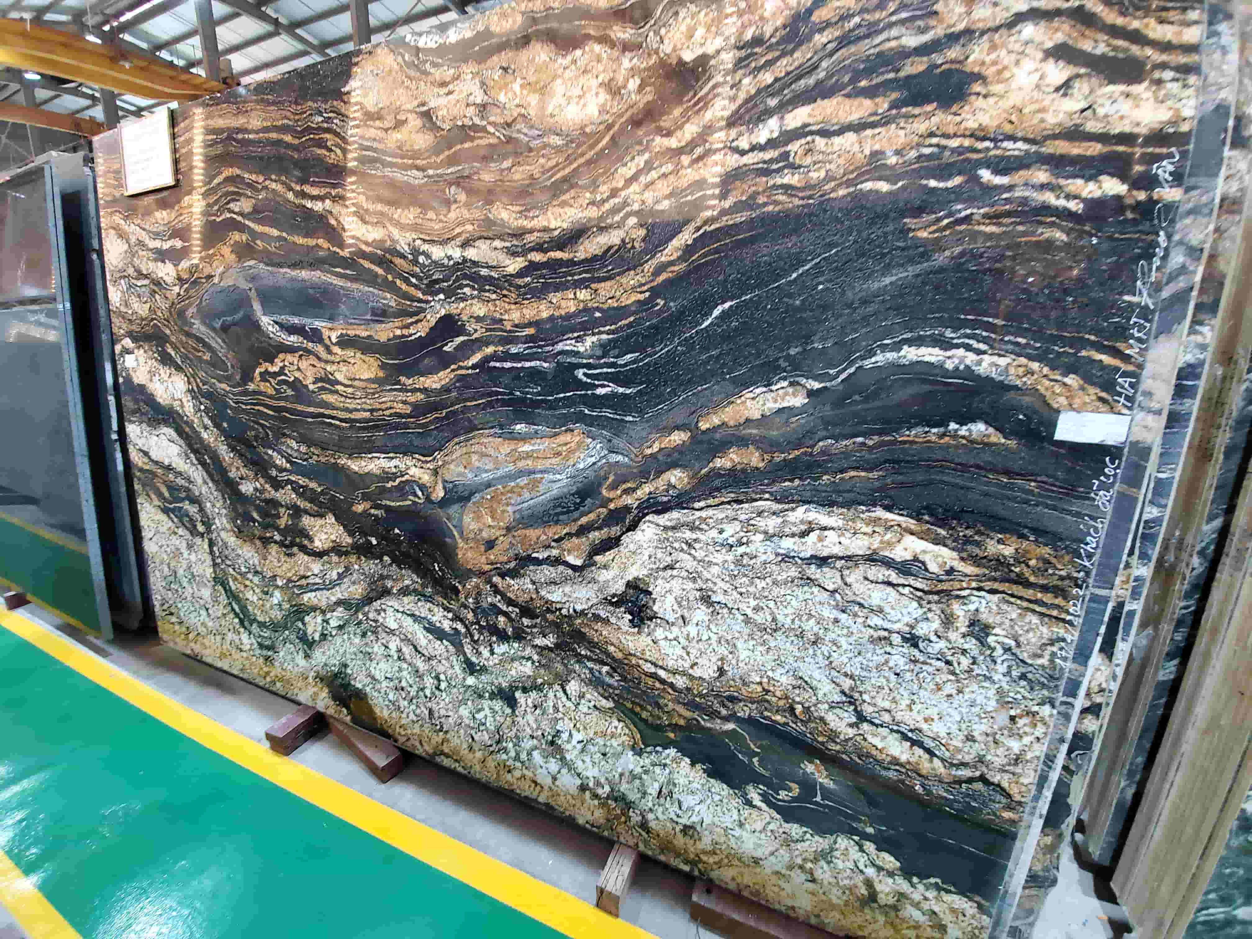 Đá granite Black Taurus (8)