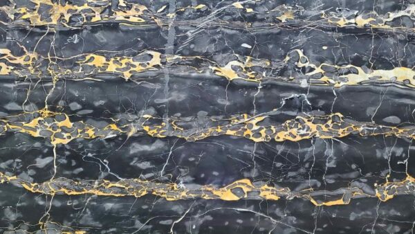 da-marble-den-van-may