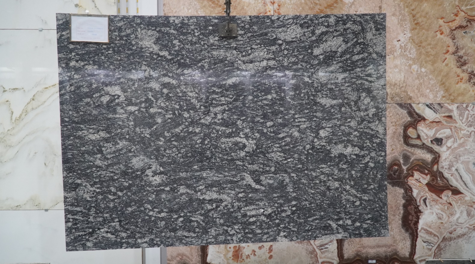 da-Granite-New-Black-Forest-2